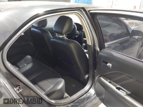 2011 Ford Fusion SPORT with VIN 3FAHP0KC2BR286173, listed as a IAAI auction lot 41276751 with 143,680 mi miles. Bid and sale history available at carsss.com. Image 8.
