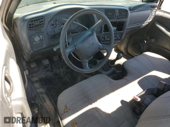 2001 GMC Sonoma SL with VIN 1GTCS145918232411, listed as a Copart auction lot 50395475 with 0 mi miles and Salvage Title. Bid and sale history available at carsss.com. Image 8.