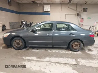 2005 Honda Accord LX z VIN 1HGCM56425A133452, wystawiony jako IAAI lot #42343342 z przebiegiem 149 132 mil mil oraz . Historia ofert i sprzedaży dostępna na DreamBid. Obrazek 12.