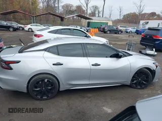 2020 Nissan Maxima S z VIN 1N4AA6BV9LC383538, wystawiony jako IAAI lot #40860829 z przebiegiem 63 975 mil mil oraz . Historia ofert i sprzedaży dostępna na DreamBid. Obrazek 14.