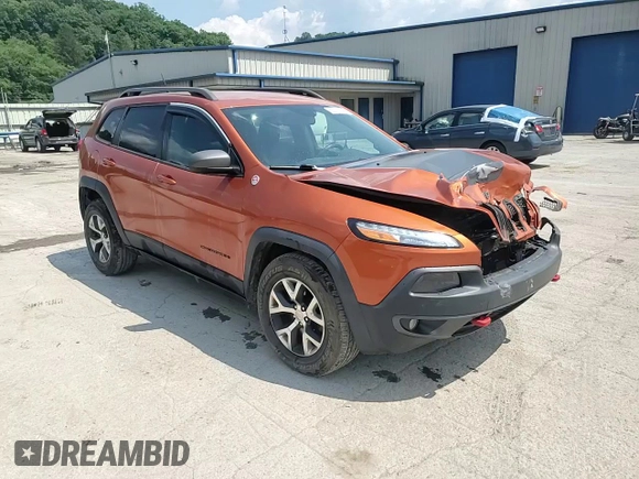 2014 Jeep Cherokee Trailhawk z VIN 1C4PJMBS4EW236608, wystawiony jako Copart lot #63672685 z przebiegiem 132 341 mil mil oraz Szkoda całkowita • Salvage title. Historia ofert i sprzedaży dostępna na DreamBid. Obrazek 15.
