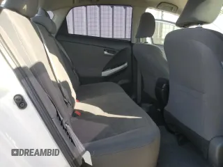 2014 Toyota Prius Four z VIN JTDKN3DU6E1750058, wystawiony jako Copart lot #60431545 z przebiegiem 229 887 mil mil oraz Szkoda całkowita • Salvage title. Historia ofert i sprzedaży dostępna na DreamBid. Obrazek 10.