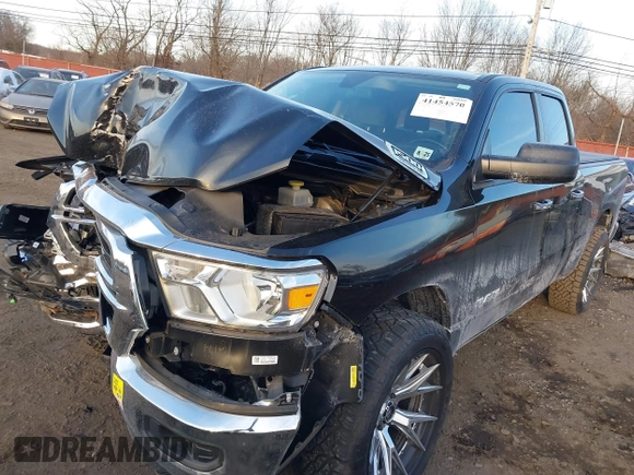 2020 Ram 1500 Big Horn with VIN 1C6SRFBT8LN341914, listed as a IAAI auction lot 41454570 with 34,360 mi miles. Bid and sale history available at carsss.com. Image 19.
