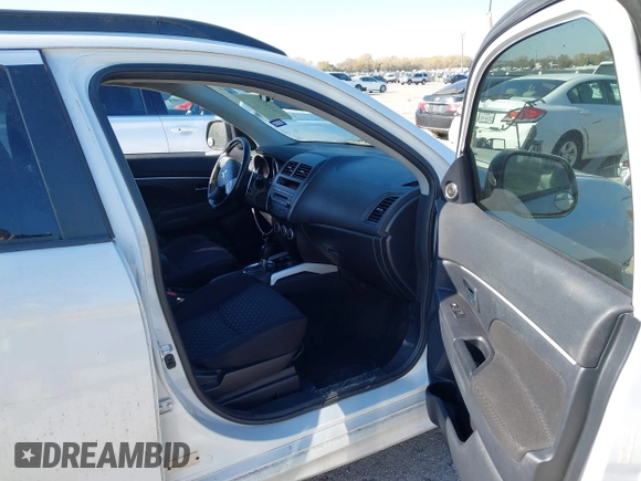 2011 Mitsubishi Outlander Sport SE with VIN JA4AP4AU1BZ016693, listed as a IAAI auction lot 41012527 with 162,310 mi miles. Bid and sale history available at carsss.com. Image 5.