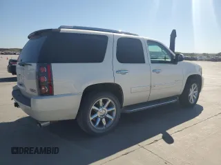 2011 GMC Yukon Denali with VIN 1GKS1EEF4BR259318, listed as a Copart auction lot 76171174 with 162,386 mi miles and Salvage Title. Bid and sale history available at carsss.com. Image 3.