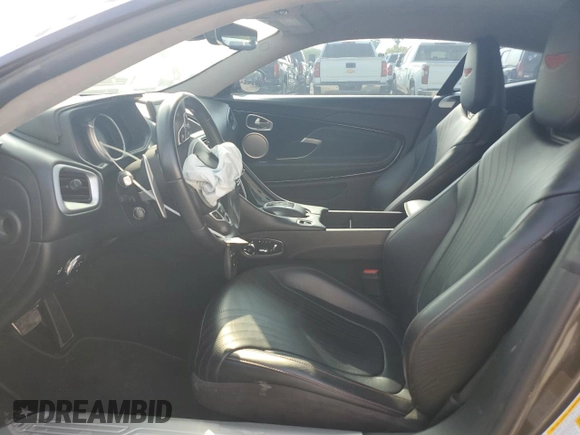2018 Aston Martin DB11 z VIN SCFRMFAV1JGL05008, wystawiony jako Copart lot #51495205 z przebiegiem 18 133 mil mil oraz Szkoda całkowita • Salvage title. Historia ofert i sprzedaży dostępna na DreamBid. Obrazek 7.