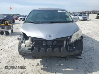 2011 Toyota Sienna XLE AAS with VIN 5TDYK3DC5BS151905, listed as a Copart auction lot 89310285 with 181,859 mi miles and Salvage Title. Bid and sale history available at carsss.com. Image 5.