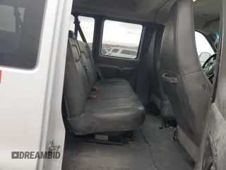 2021 Chevrolet Express Passenger LS с VIN 1GAZGNF73M1236963, выставлен на аукционе Copart как лот 75325424 с пробегом 26 172 миль миль и Списание • Salvage title. История ставок и продаж доступна на DreamBid. Изображение 11.