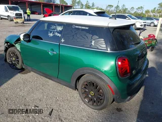 2022 MINI Hardtop Cooper SE with VIN WMW13DJ04N2S26388, listed as a IAAI auction lot 42123462 with 23,129 mi miles and . Bid and sale history available at DreamBid. Image 3.