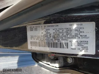 2000 Toyota 4Runner with VIN JT3GM84R1Y0063781, listed as a IAAI auction lot 42119394 with 1 mi miles. Bid and sale history available at carsss.com. Image 9.
