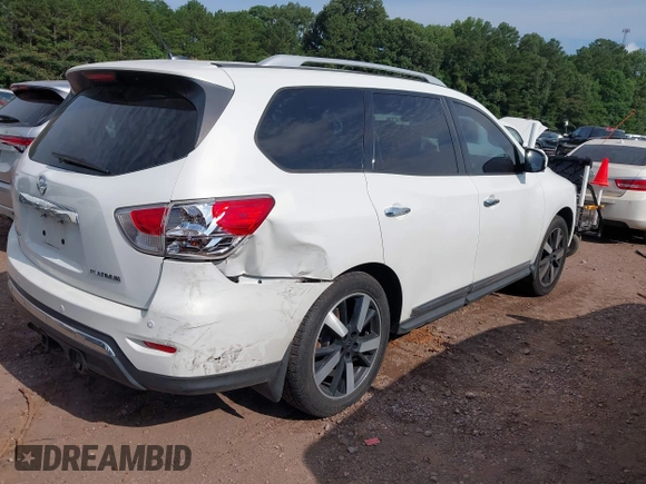 2014 Nissan Pathfinder Platinum with VIN 5N1AR2MN8EC717632, listed as a IAAI auction lot 42474040 with 190,041 mi miles and . Bid and sale history available at DreamBid. Image 4.