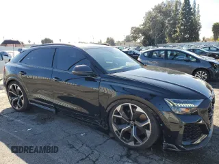 2023 Audi RS Q8 z VIN WU1ARBF1XPD019067, wystawiony jako Copart lot #45020084 z przebiegiem 7297 mil mil oraz . Historia ofert i sprzedaży dostępna na DreamBid. Obrazek 4.