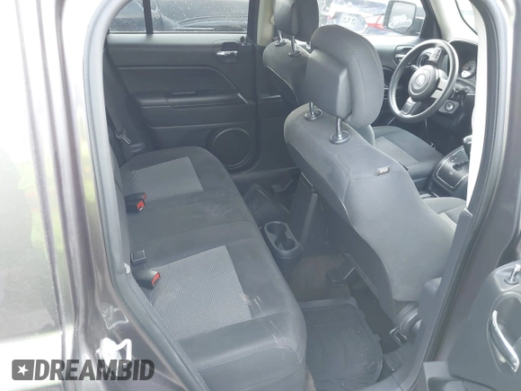 2015 Jeep Patriot Altitude Edition with VIN 1C4NJPBA5FD400428, listed as a IAAI auction lot 41814600 with 150,524 mi miles. Bid and sale history available at carsss.com. Image 8.