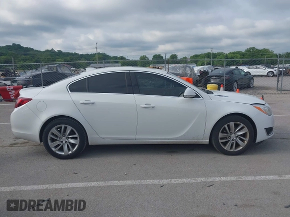 2016 Buick Regal Premium II z VIN 2G4GS5GX0G9182335, wystawiony jako IAAI lot #42356491 z przebiegiem 136 068 mil mil oraz . Historia ofert i sprzedaży dostępna na DreamBid. Obrazek 13.
