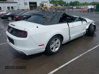 2014 Ford Mustang V6 with VIN 1ZVBP8EM2E5292126, listed as a IAAI auction lot 42117315 with 116,099 mi miles and . Bid and sale history available at DreamBid. Image 4.