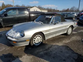 1986 Alfa Romeo Spider Veloce z VIN ZARBA5419G1040612, wystawiony jako Copart lot #42347965 z przebiegiem 84 485 mil mil oraz Tytuł czysty. Historia ofert i sprzedaży dostępna na DreamBid. Obrazek 1.