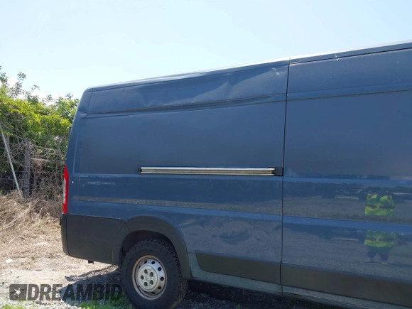 2019 Ram ProMaster Cargo with VIN 3C6URVJG4KE558841, listed as a IAAI auction lot 42180879 with 74,772 mi miles and . Bid and sale history available at DreamBid. Image 6.