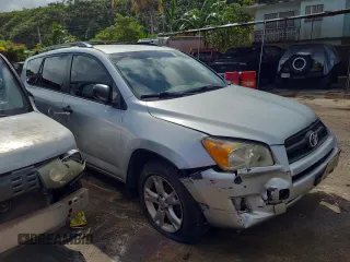 2011 Toyota RAV4 with VIN JTMZF4DVXBD031285, listed as a Copart auction lot 42213425 with Not Provided miles and Salvage Title. Bid and sale history available at DreamBid. Image 4.