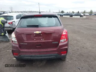 2017 Chevrolet Trax LS with VIN 3GNCJNSB0HL172704, listed as a IAAI auction lot 41821362 with 60,426 mi miles. Bid and sale history available at carsss.com. Image 16.