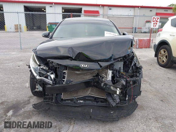 2018 Kia Optima LX z VIN 5XXGT4L33JG270472, wystawiony jako IAAI lot #42292416 z przebiegiem 60 064 mil mil oraz . Historia ofert i sprzedaży dostępna na DreamBid. Obrazek 13.