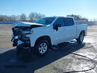 2021 Chevrolet Silverado 1500 LT with VIN 1GCUYDED2MZ377265, listed as a IAAI auction lot 41392703 with 109,352 mi miles. Bid and sale history available at carsss.com. Image 17.