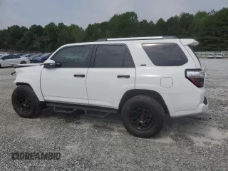 2024 Toyota 4Runner SR5 Premium с VIN JTEFU5JR4R5311662, выставлен на аукционе Copart как лот 54783985 с пробегом 24 271 миль миль и Списание • Salvage title. История ставок и продаж доступна на DreamBid. Изображение 2.