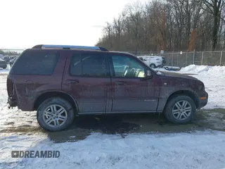 2007 Mercury Mountaineer Premier with VIN 4M2EU38E57UJ18327, listed as a IAAI auction lot 41333082 with 209,690 mi miles. Bid and sale history available at carsss.com. Image 13.