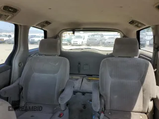 2008 Toyota Sienna CE with VIN 5TDZK23C18S119333, listed as a Copart auction lot 55500335 with 240,065 mi miles and Clean Title. Bid and sale history available at carsss.com. Image 10.