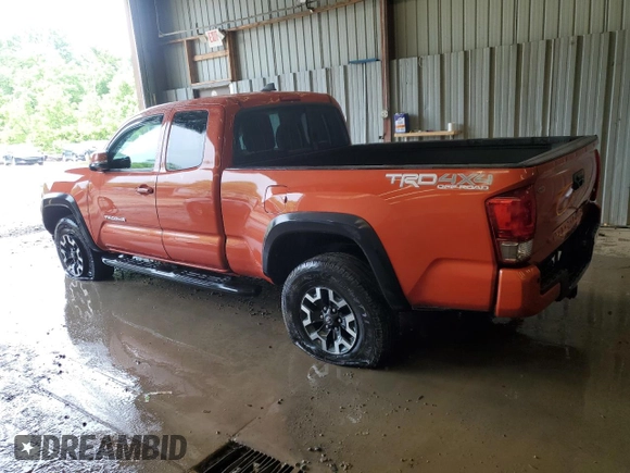 2017 Toyota Tacoma SR5 with VIN 5TFSZ5AN5HX063619, listed as a Copart auction lot 61084235 with 112,980 mi miles and Salvage title. Bid and sale history available at DreamBid. Image 2.
