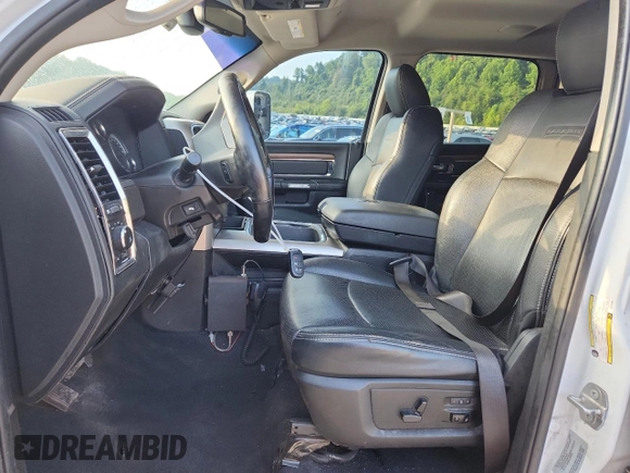 2017 Ram 2500 Laramie with VIN 3C6UR5NJ8HG737905, listed as a Copart auction lot 63763595 with 299,802 mi miles and Salvage title. Bid and sale history available at DreamBid. Image 7.