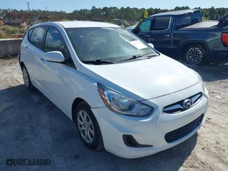 2014 Hyundai Accent GS with VIN KMHCT5AE9EU168274, listed as a IAAI auction lot 40737039 with 40,945 mi miles. Bid and sale history available at carsss.com. Image 1.