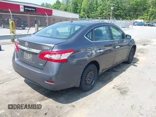 2014 Nissan Sentra SV z VIN 3N1AB7APXEY303838, wystawiony jako IAAI lot #42424279 z przebiegiem 144 302 mil mil oraz . Historia ofert i sprzedaży dostępna na DreamBid. Obrazek 4.