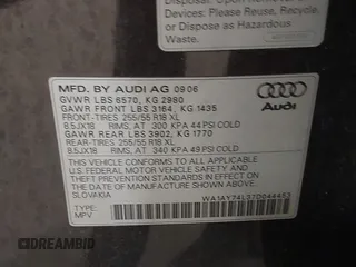 2007 Audi Q7 z VIN WA1AY74L37D044453, wystawiony jako IAAI lot #41389809 z przebiegiem Nie podano mil oraz . Historia ofert i sprzedaży dostępna na DreamBid. Obrazek 9.