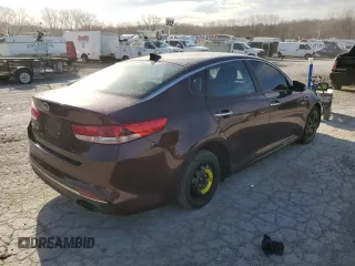 2018 Kia Optima S z VIN 5XXGT4L31JG198252, wystawiony jako Copart lot #49703955 z przebiegiem 136 254 mil mil oraz Szkoda całkowita • Salvage title. Historia ofert i sprzedaży dostępna na DreamBid. Obrazek 3.