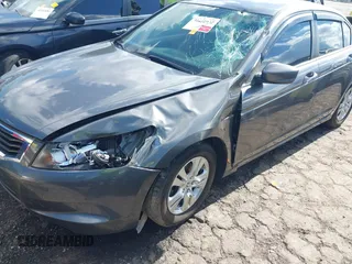 2010 Honda Accord LX z VIN 1HGCP2F32AA082297, wystawiony jako IAAI lot #42231032 z przebiegiem 138 401 mil mil oraz . Historia ofert i sprzedaży dostępna na DreamBid. Obrazek 6.