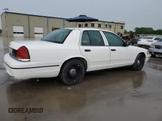 1999 Ford Crown Victoria Police с VIN 2FAFP71W6XX179647, выставлен на аукционе Copart как лот 55151945 с пробегом 124 558 миль миль и Чистый • Clean title. История ставок и продаж доступна на DreamBid. Изображение 3.