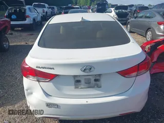 2013 Hyundai Elantra GLS z VIN 5NPDH4AE2DH324863, wystawiony jako IAAI lot #42177395 z przebiegiem 140 197 mil mil oraz . Historia ofert i sprzedaży dostępna na DreamBid. Obrazek 16.
