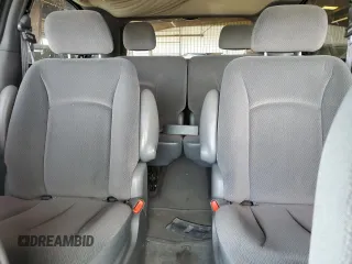 2004 Chrysler Town & Country EX with VIN 2C8GP74L94R576719, listed as a Copart auction lot 49922715 with 182,547 mi miles and Salvage Title. Bid and sale history available at carsss.com. Image 10.
