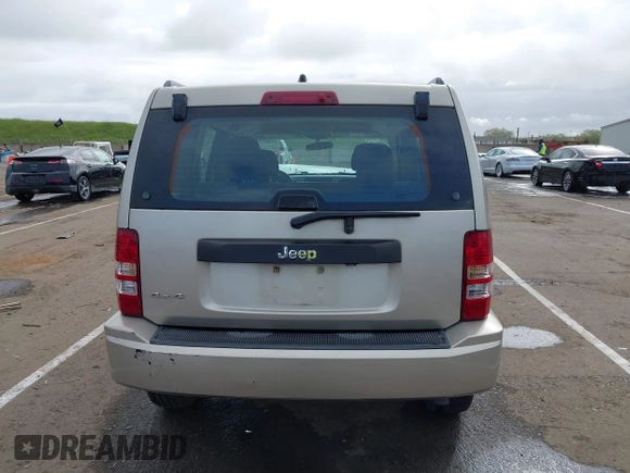 2011 Jeep Liberty Sport with VIN 1J4PN2GK7BW507135, listed as a IAAI auction lot 41885032 with 114,370 mi miles. Bid and sale history available at carsss.com. Image 16.