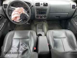 2006 Chevrolet Colorado 1LT z VIN 1GCDT196768140935, wystawiony jako Copart lot #56552355 z przebiegiem 134 581 mil mil oraz Szkoda całkowita • Salvage title. Historia ofert i sprzedaży dostępna na DreamBid. Obrazek 8.
