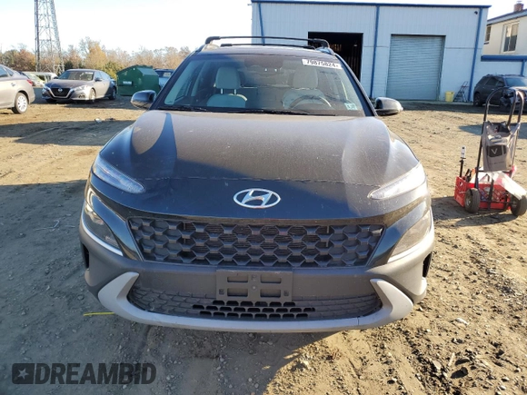 2022 Hyundai Kona SEL with VIN KM8K3CAB9NU908072, listed as a Copart auction lot 79875824 with 41,977 mi miles and Salvage Title. Bid and sale history available at carsss.com. Image 5.