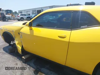 2018 Dodge Challenger SXT с VIN 2C3CDZAG9JH339276, выставлен на аукционе IAAI как лот 42637557 с пробегом 111 418 миль миль и . История ставок и продаж доступна на DreamBid. Изображение 14.