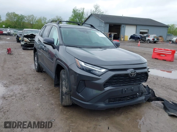 2023 Toyota RAV4 XLE с VIN 2T3P1RFV3PW351459, выставлен на аукционе IAAI как лот 42190233 с пробегом 135 562 миль миль и . История ставок и продаж доступна на DreamBid. Изображение 1.