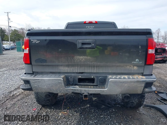 2015 GMC Sierra 1500 SLE z VIN 1GTV2UEC1FZ321141, wystawiony jako IAAI lot #41814049 z przebiegiem 91 173 mil mil oraz . Historia ofert i sprzedaży dostępna na DreamBid. Obrazek 17.