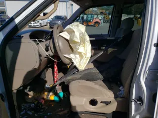 2002 Ford F-150 XLT with VIN 1FTRW07L42KB90527, listed as a Copart auction lot 85098244 with 143,213 mi miles and Salvage Title. Bid and sale history available at carsss.com. Image 7.