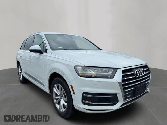 2018 Audi Q7 Premium Plus with VIN WA1LHAF73JD015855, listed as a Copart auction lot 55078225 with 165,094 mi miles and Clean Title. Bid and sale history available at carsss.com. Image 1.