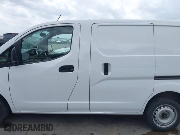 2019 Nissan NV200 SV with VIN 3N6CM0KN7KK690431, listed as a IAAI auction lot 42092458 with 142,872 mi miles and . Bid and sale history available at DreamBid. Image 15.