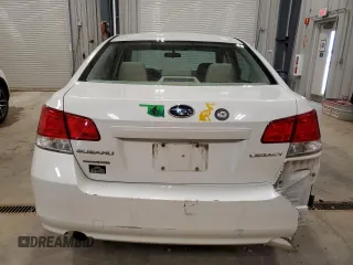 2013 Subaru Legacy Premium z VIN 4S3BMCC67D3012195, wystawiony jako Copart lot #57287095 z przebiegiem 190 291 mil mil oraz Czysty tytuł • Clean title. Historia ofert i sprzedaży dostępna na DreamBid. Obrazek 6.