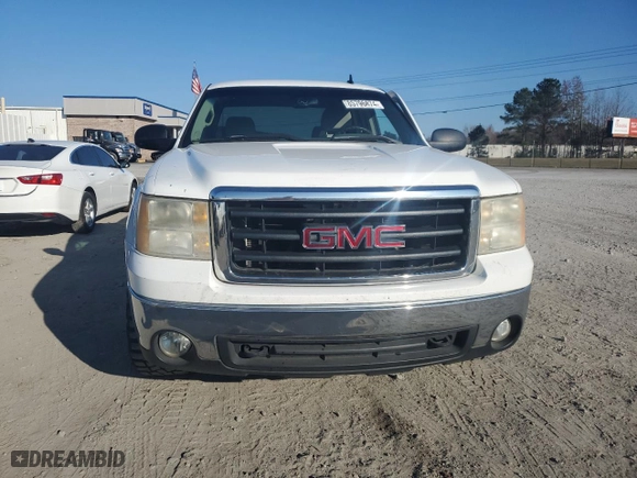 2007 GMC Sierra 1500 SLE1 with VIN 2GTEC190X71526723, listed as a Copart auction lot 85796874 with 301,892 mi miles and Salvage Title. Bid and sale history available at carsss.com. Image 5.