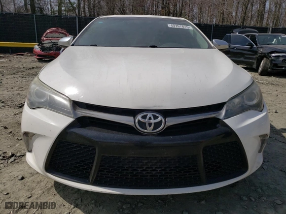 2015 Toyota Camry XLE with VIN 4T1BF1FK2FU962089, listed as a Copart auction lot 49767815 with 170,071 mi miles and Salvage Title. Bid and sale history available at carsss.com. Image 5.